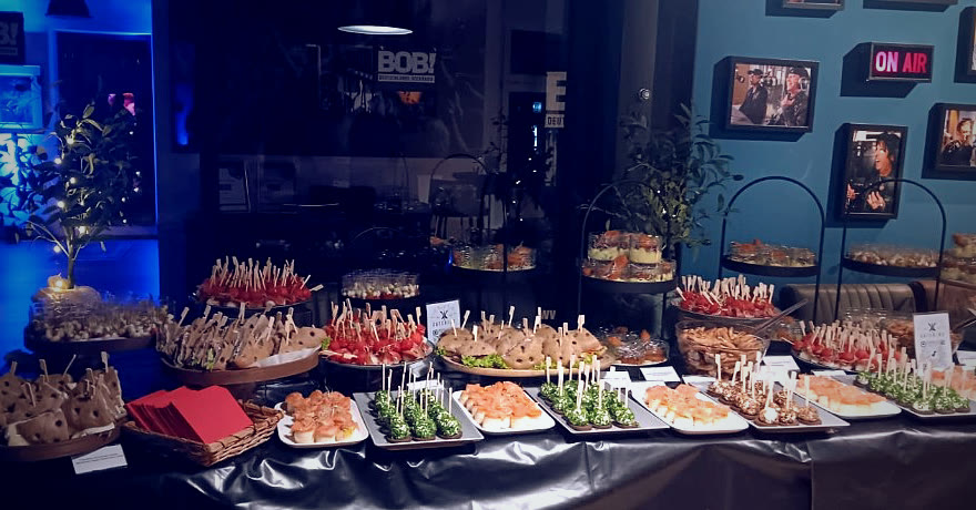 Bandcatering Buffet im Studio — Funk Food Factory